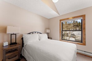 Stórt einbýlishús (3 Bedrooms) | Fyrir utan