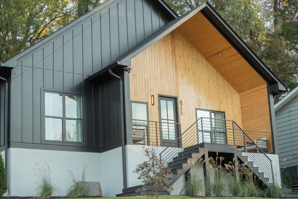 تفاصيل الفندق من الخارج