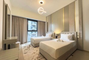 2 bedrooms, iron/ironing board, WiFi