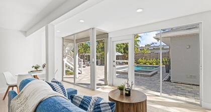 Shore Thing | Luxe Pool Oasis, Hot Tub, Siesta Key Beach