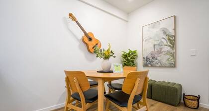 2 Bedrooms in Prime Location with Free Parking