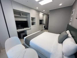 Standard Double Room, City View | Free WiFi, bed sheets