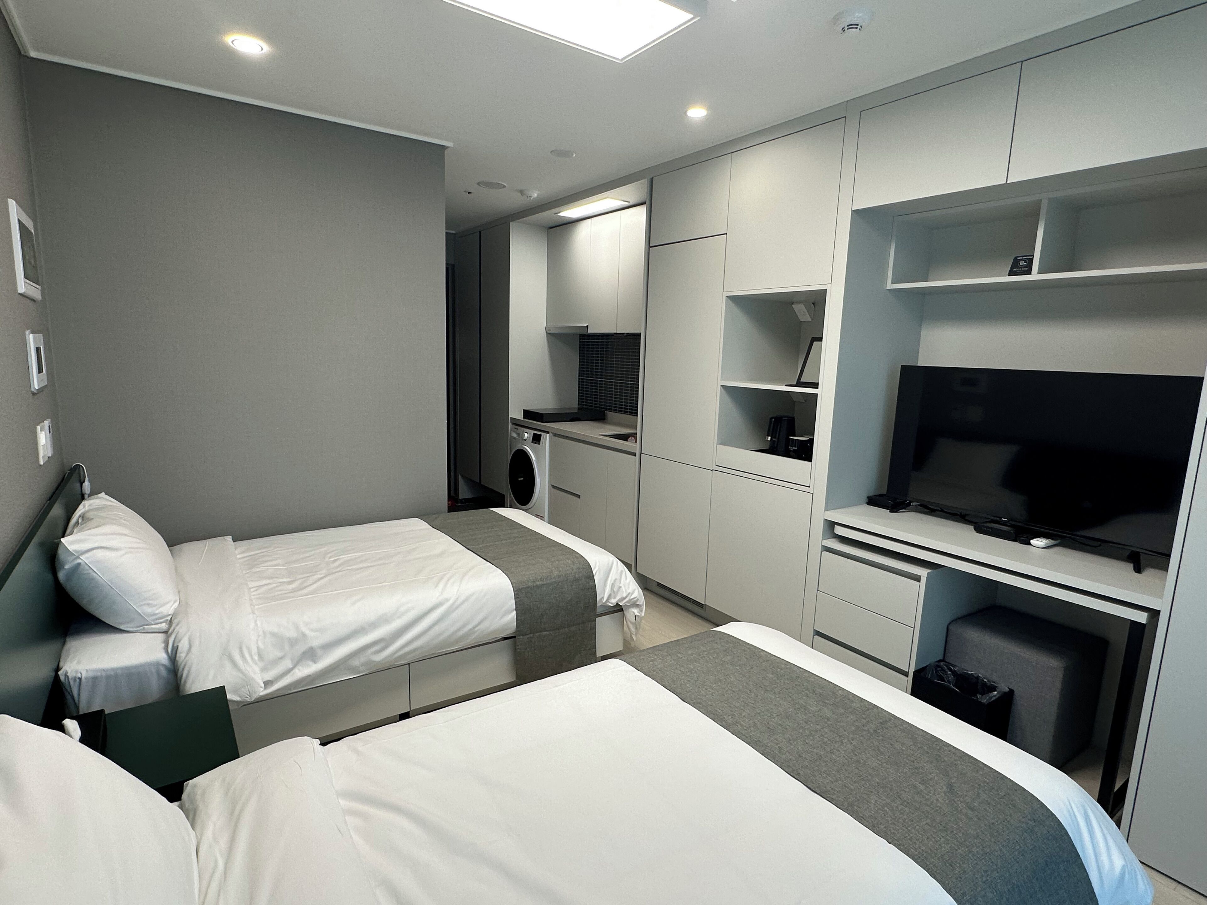 Standard Twin Room, City View | Free WiFi, bed sheets