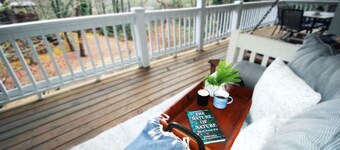 Katie's Lakehouse, Beautiful views, Canoe & Kayak