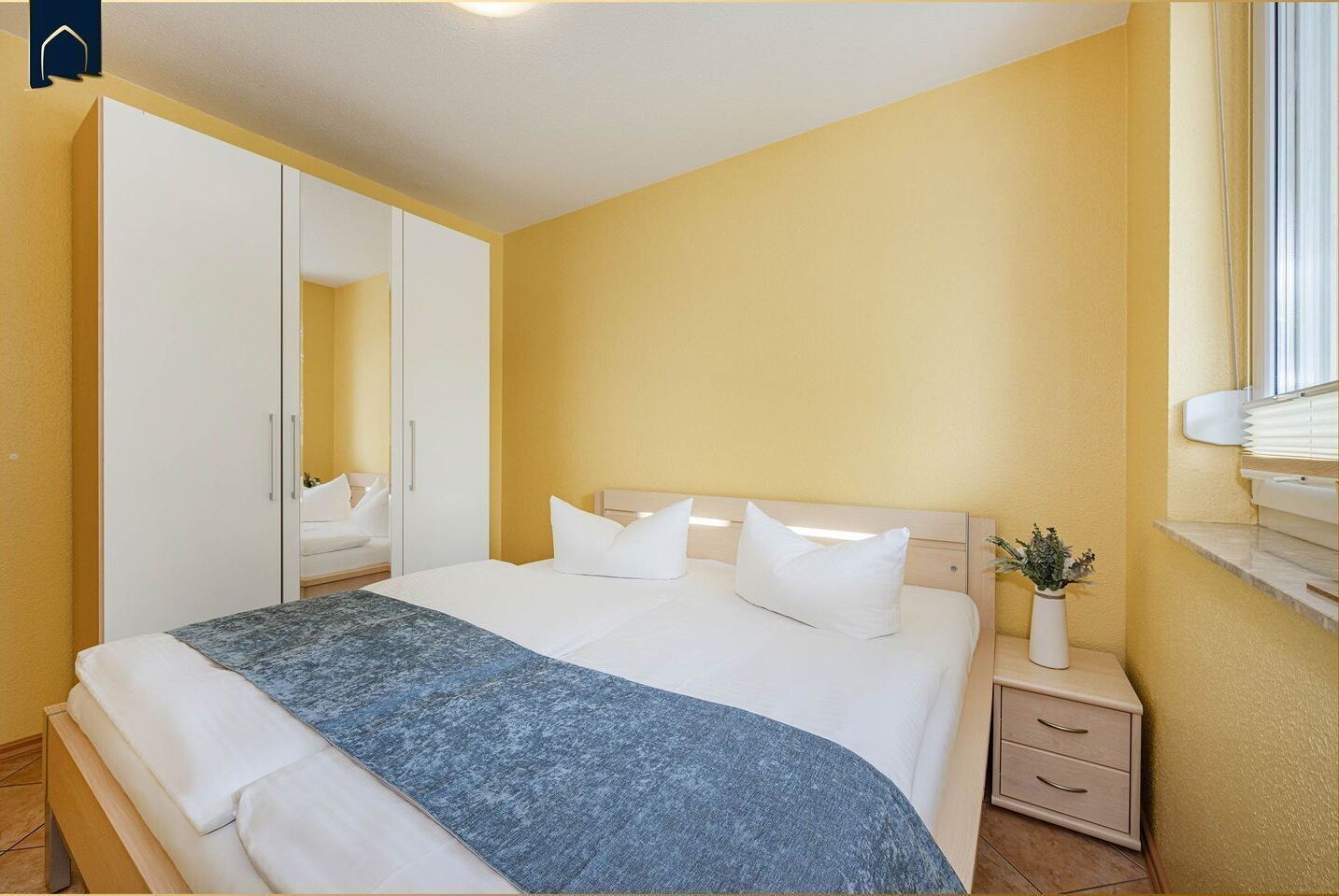2 bedrooms