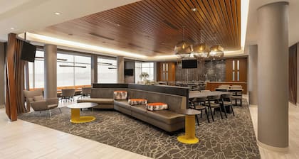 Springhill Suites By Marriott Fargo
