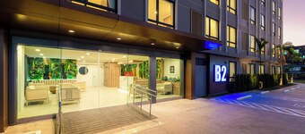 B2 Grand Nimman Premier Hotel