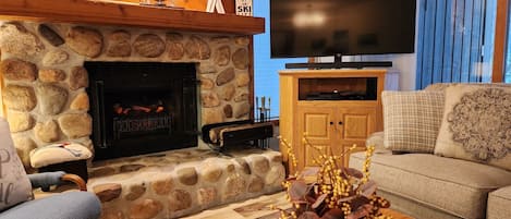 Smart TV, fireplace, video games