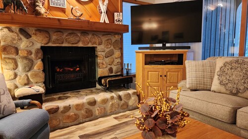 Southridge #9 - Ski-in/ski-out at base of Nub's Nob - Sleeps 6