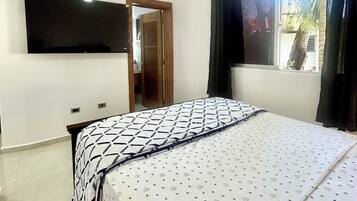 3 chambres, fer et planche Ă repasser, Wi-Fi, draps fournis