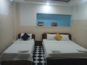 Basic Twin Room | Free WiFi - Vientianestar  (Vientiane)