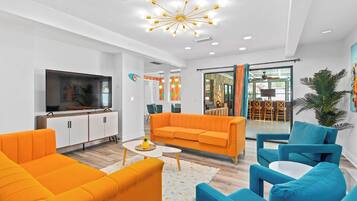 Älytelevisio, takka, musiikkikirjasto