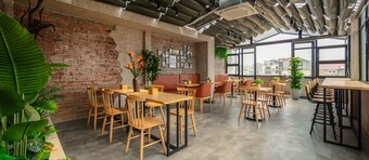 Wanderlust Station Hostel