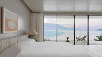 Habitación doble Prestigio, vista parcial al mar | Wifi gratis