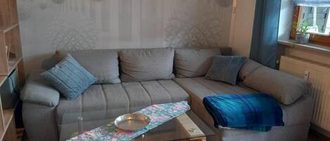 Leilighet | Oppholdsområde | TV