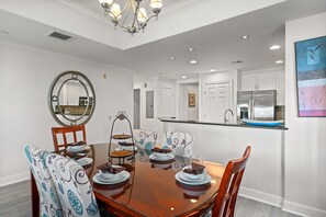 Dining - Centre Court Escape | 3 bed, 3 bath | Golf Course Views | Reunion Membership (Kissimmee)