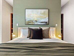 5 habitaciones, tabla de planchar con plancha y wifi gratis 