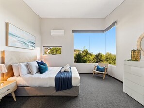 5 Schlafzimmer, Bügeleisen/Bügelbrett, kostenloses WLAN, Bettwäsche