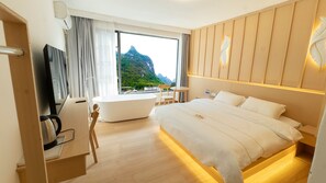 Habitación Confort doble | Cortinas opacas, wifi gratis, ropa de cama