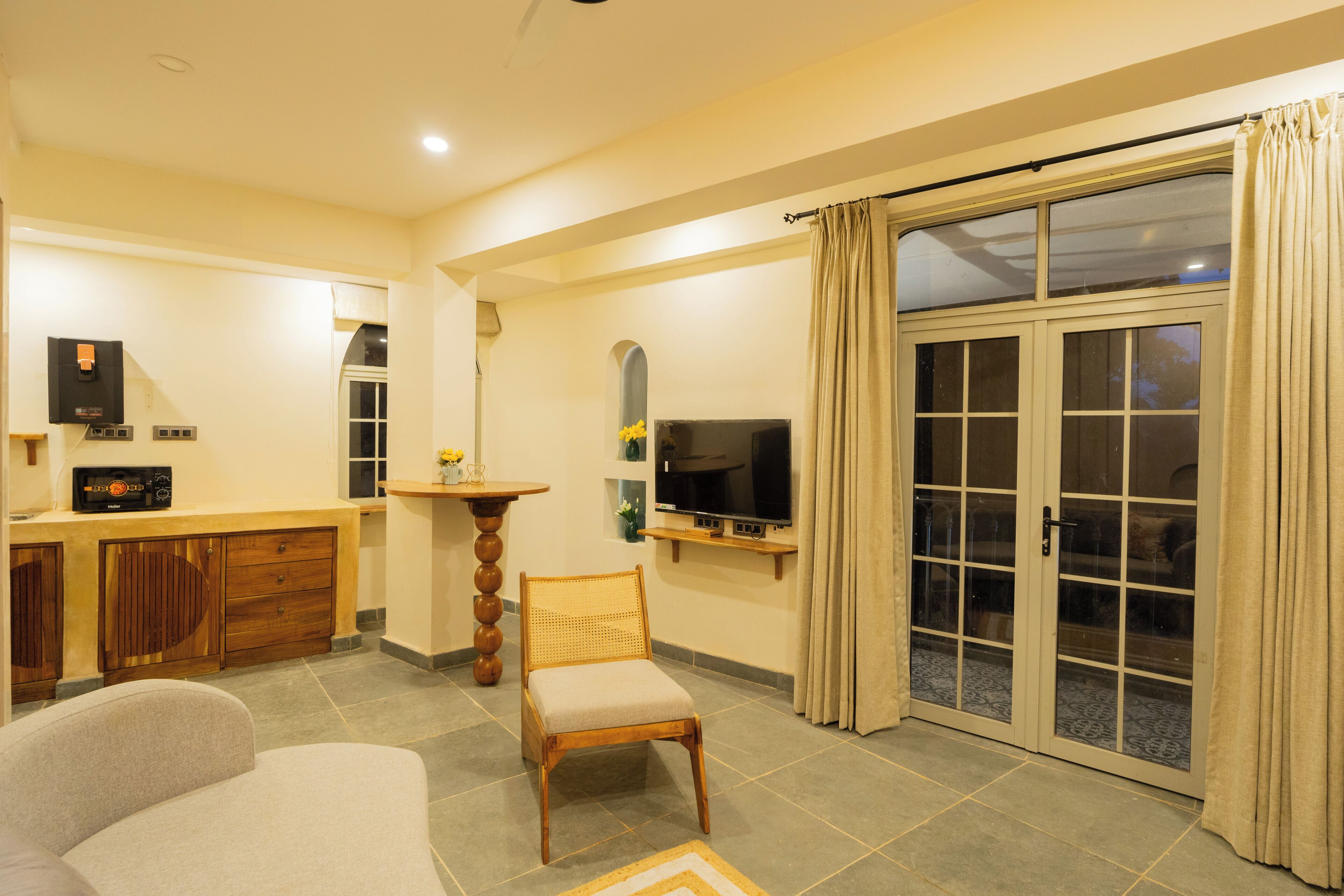 ベーシック アパートメント | リビング エリア