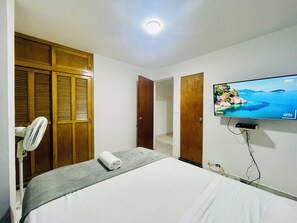 2 bedrooms, WiFi, bed sheets