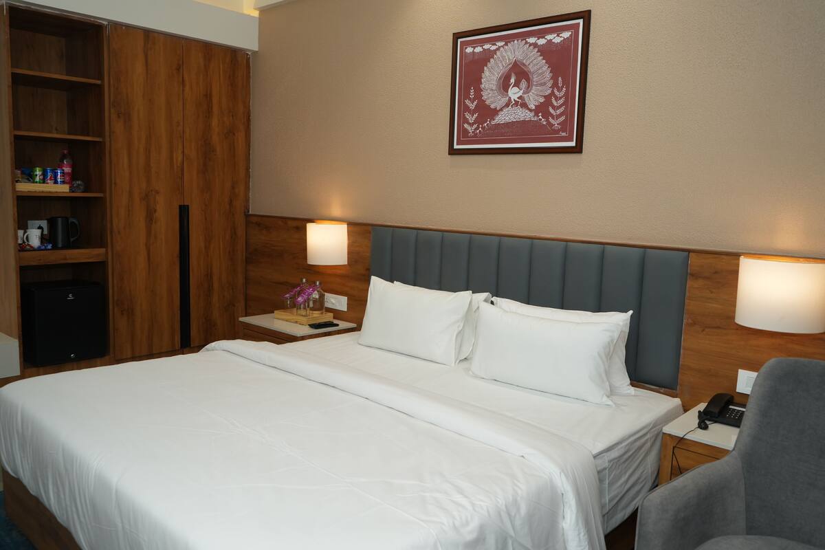 Deluxe-Doppelzimmer | Hochwertige Bettwaren, Minibar, Schreibtisch