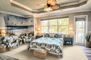 3 Schlafzimmer, Schreibtisch, Bügeleisen/Bügelbrett, Reisekinderbett