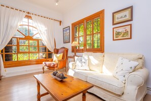 TV - FINCA TITO Y YAYA - Lovely villa with private pool and free Wifi (Alcúdia)