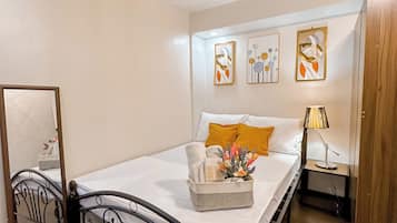 1 bedroom, iron/ironing board, free WiFi, bed sheets