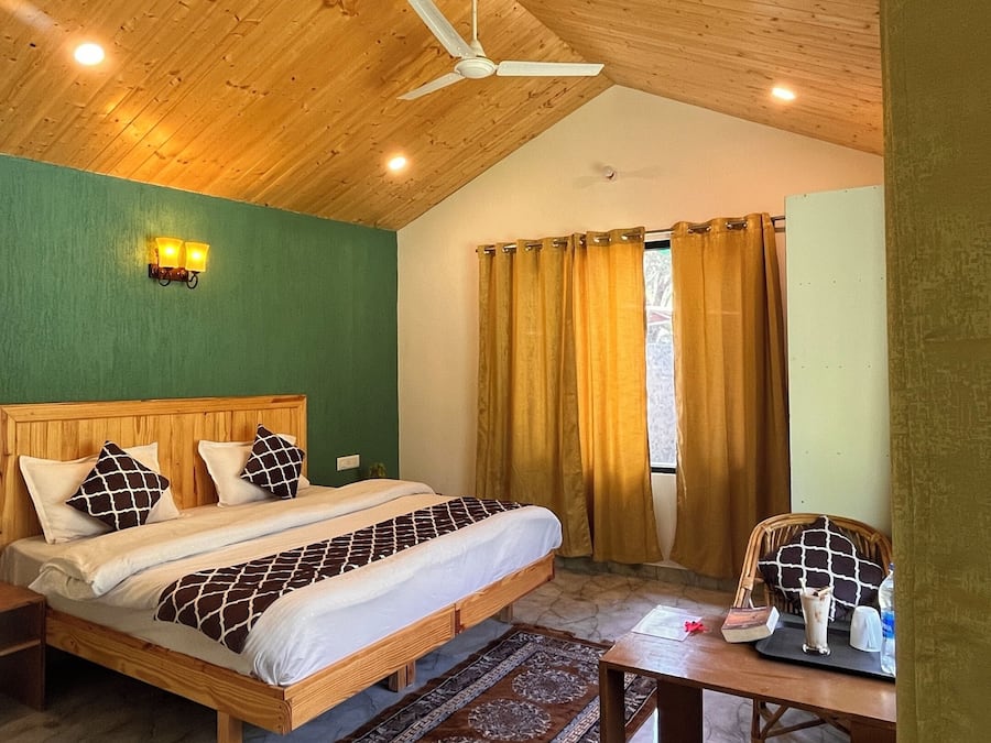 Premium Cottage, 1 Queen Bed, Non Smoking, River View | 1 bedroom, Egyptian cotton sheets, premium bedding, down comforters
