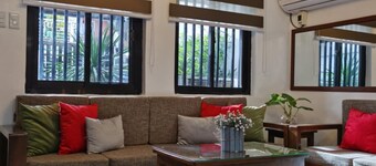 Samong Transient House