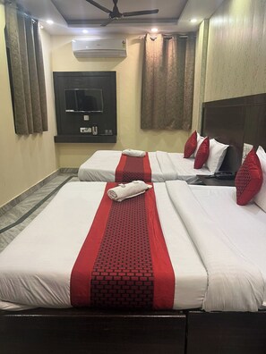 Family Room | View from room - Kashi Heaven Premium  (Varanasi)