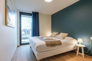 2 bedrooms, iron/ironing board, travel crib, WiFi