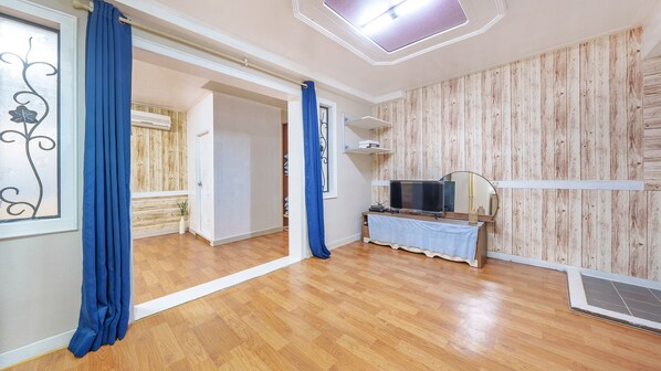 Basic-Zimmer, 1 Schlafzimmer (House 11) | 1 Schlafzimmer, kostenloses WLAN