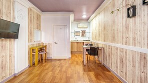 Phòng cơ bản, 1 phòng ngủ (Vintage 3) | 1 phòng ngủ, truy cập Internet không dây miễn phí