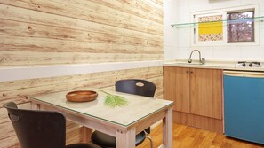 1 bedroom, free WiFi - Taean Vintage House Pet-friendly Pension (Taean)