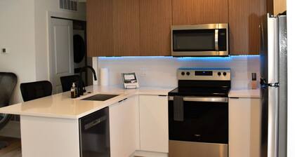 Historic Germantown Modern Stay