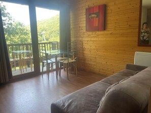 Leilighet | Oppholdsrom