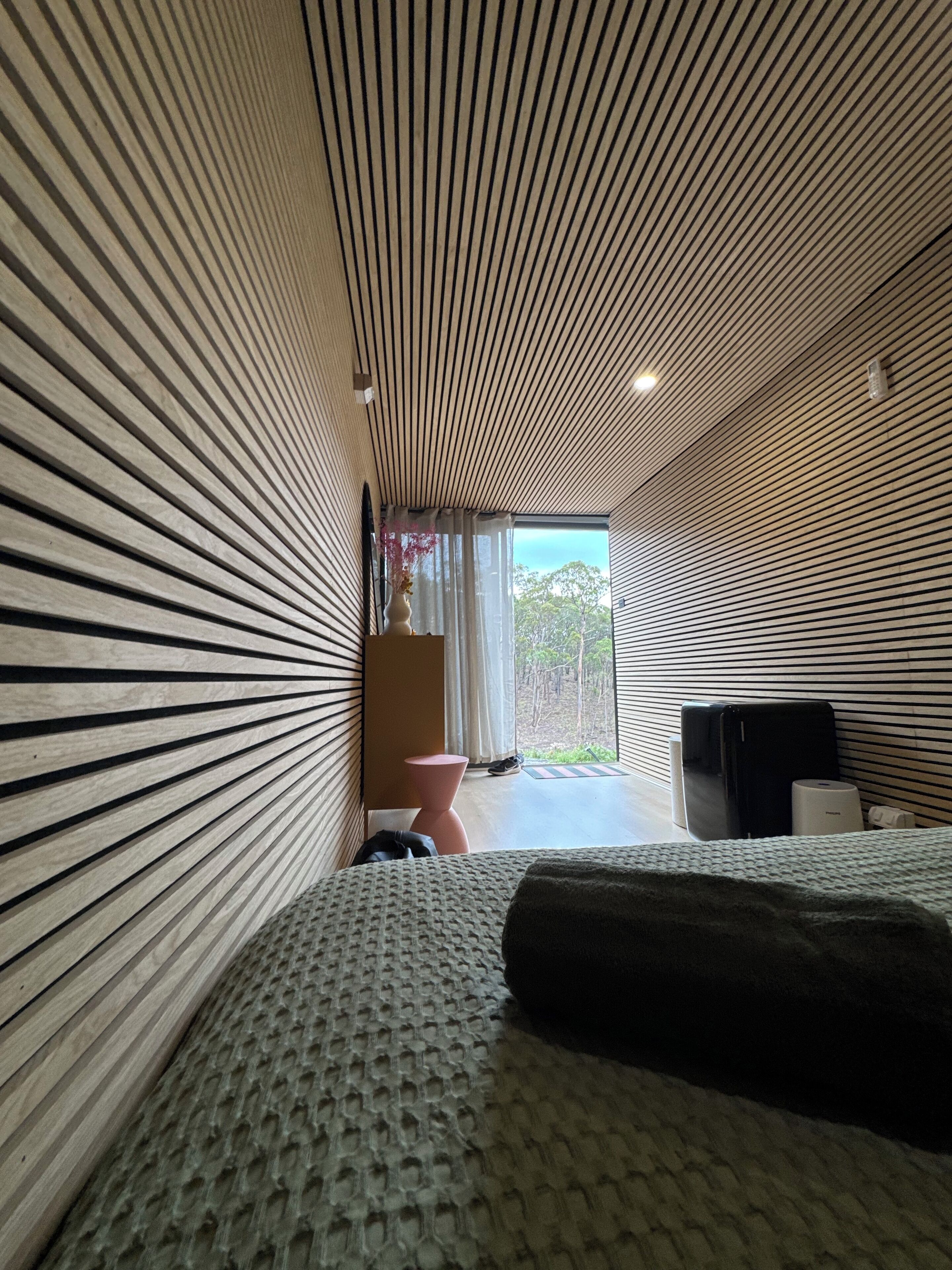 4 bedrooms, desk, iron/ironing board, free WiFi