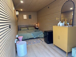 4 bedrooms, desk, iron/ironing board, free WiFi - Rural retreat on the doorstep of the Macedon Ranges (Macedon)