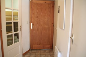 Apartment | Interior - Orchidee OD8 Nature & Telecabine 4 Pers (Chatel)