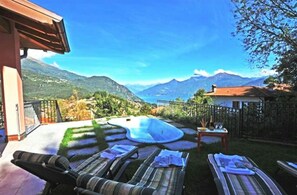 House - Clubhouse With 4 Bedrooms and 2 Bathrooms (Menaggio)