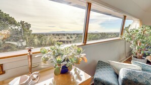 Interior - Santa Fe Geo Dome w/ Trail Access & Views (Santa Fe)