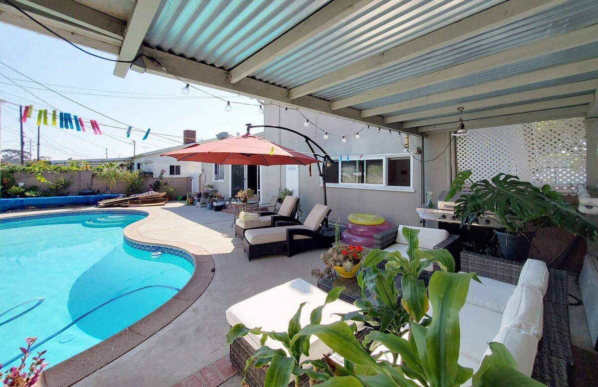 3 Bed/2 Bath-Dogs OK-Pool-15 min to Hermosa Beach & DTLA.
