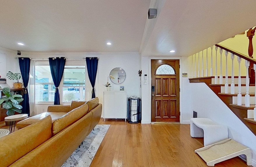 Family Oasis: Convenient Location, Relaxing Home. Pet-friendly! - Torrance, CA