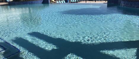 Piscine extérieure, piscine chauffée