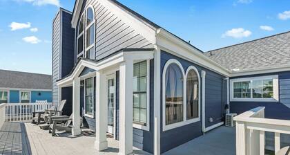 Beautiful Buccaneer Bungalow Just Listed In Pirate's Beach