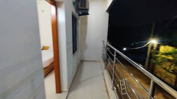 Premium Double Room, 1 Bedroom, City View | Exterior