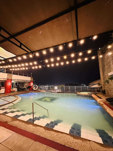 Angeles City Apartments 
Kay Hotel Private Owner Level 7 FULLY SELF CONTAINED