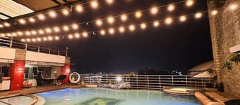 Angeles City Apartments 
Kay Hotel Private Owner Level 7 FULLY SELF CONTAINED